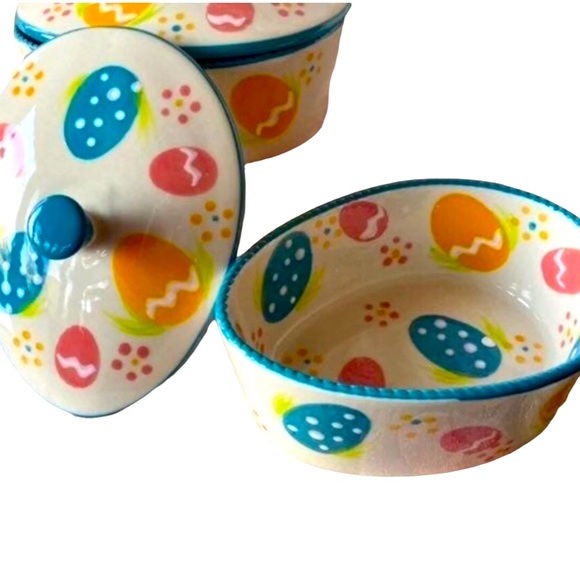 EASTER CASSEROLE  By Tara Old World 10 Oz  dishes with lids Set 2 Temptations - Picture 2 of 4